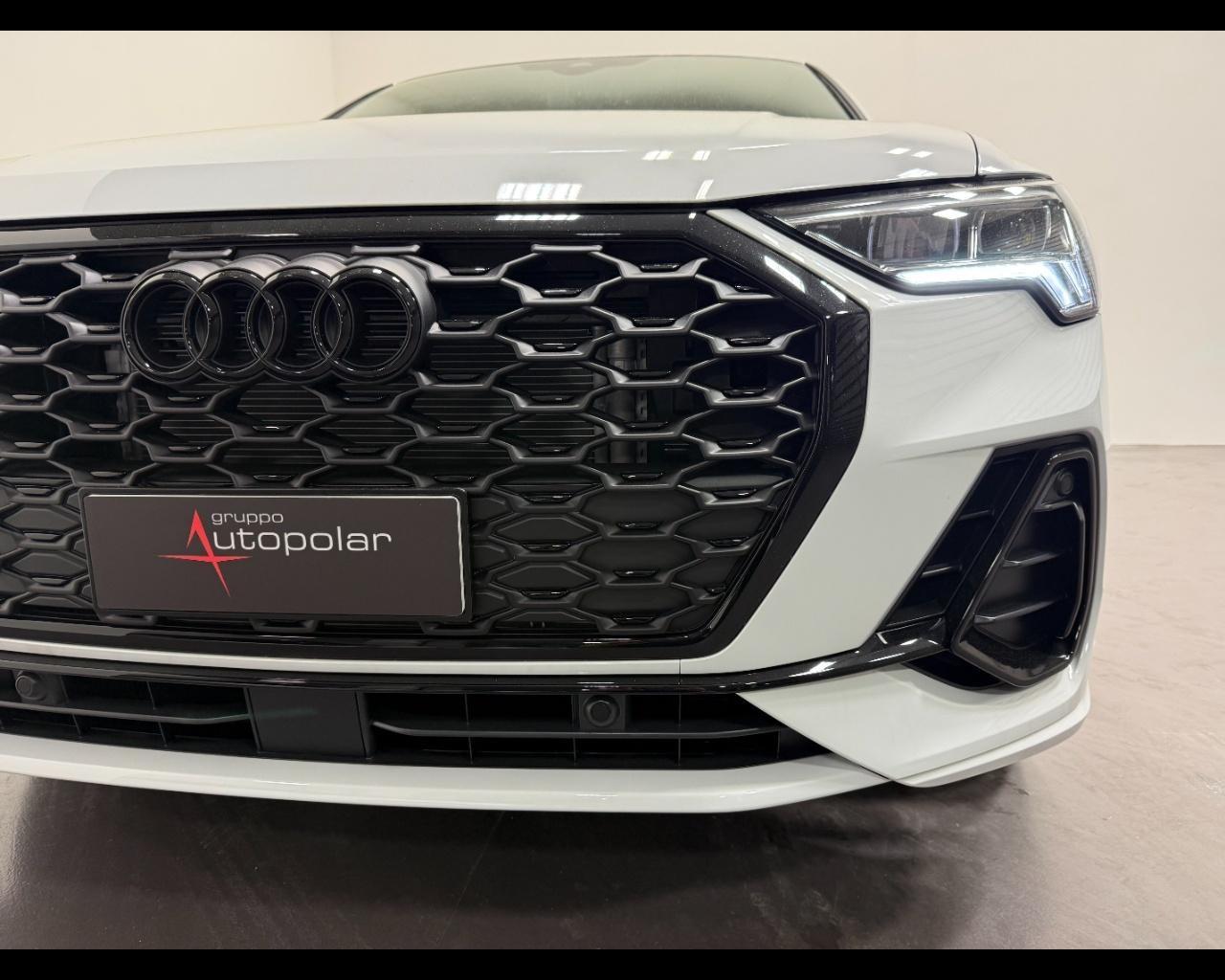 AUDI Q3 SPORTBACK 35TFSI S-TRONIC IDENTITY BLACK