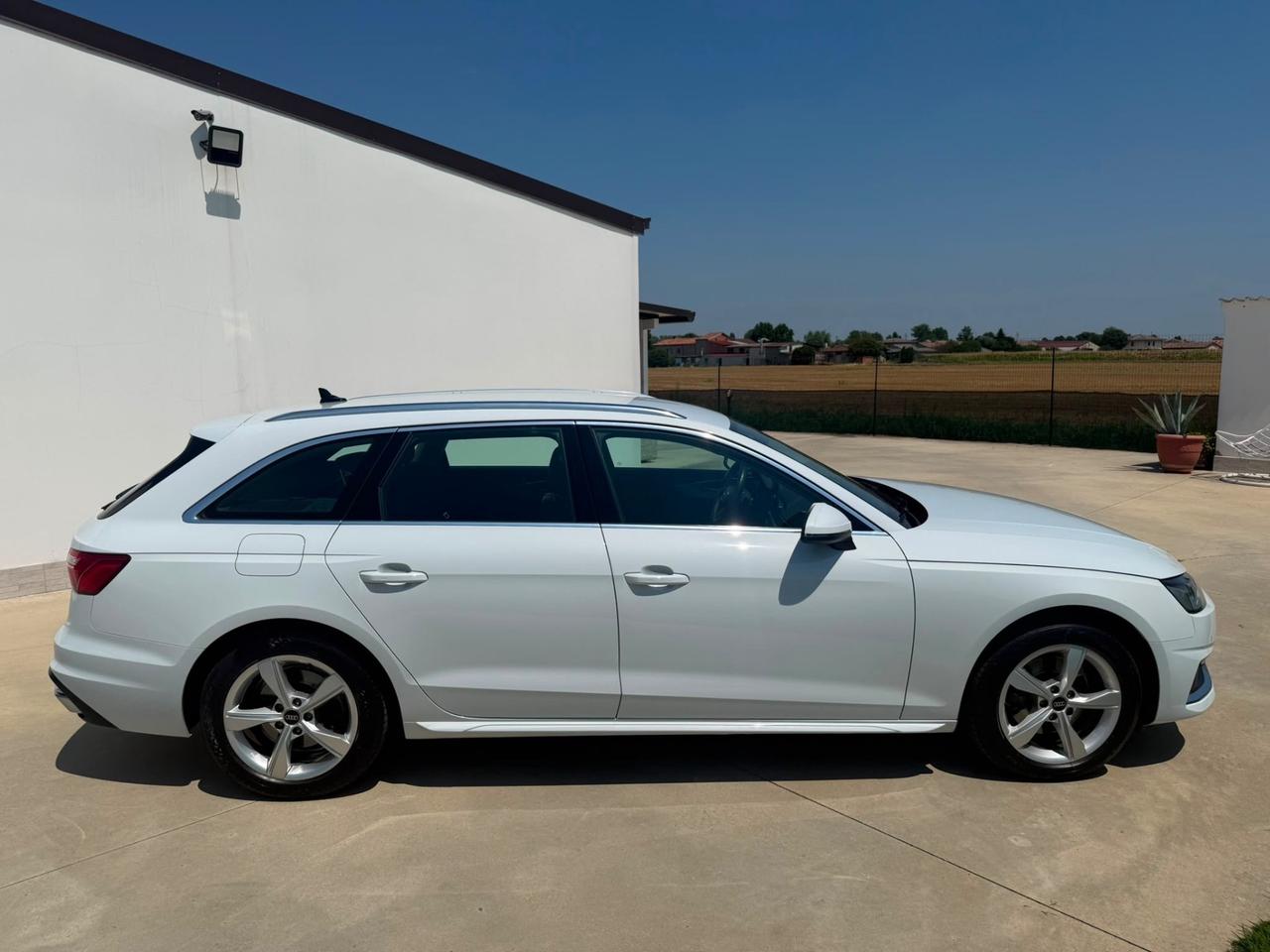 Audi A4 AVANT TFSI Advanced