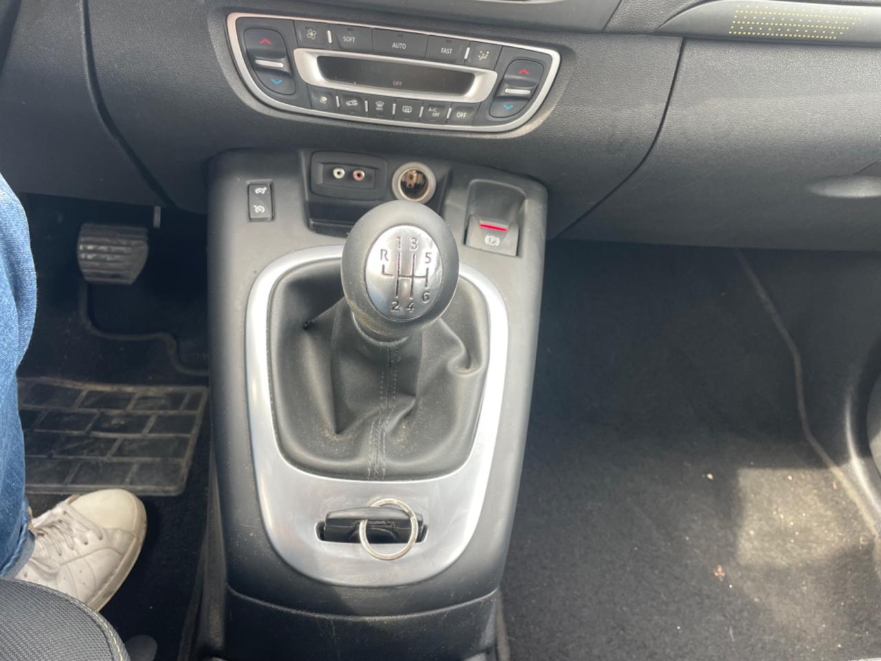 Renault Scenic Scénic 1.4 GPL TCe Luxe