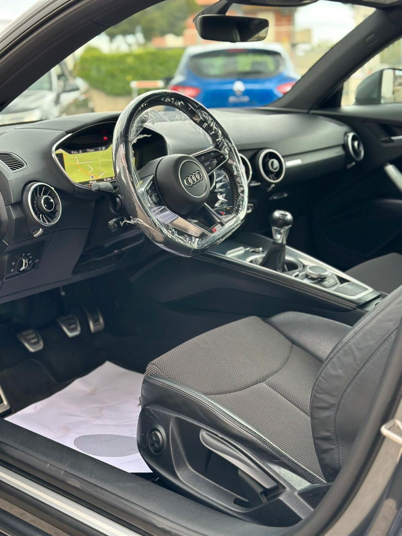 Audi TT Coupé 2.0 TDI ultra S line