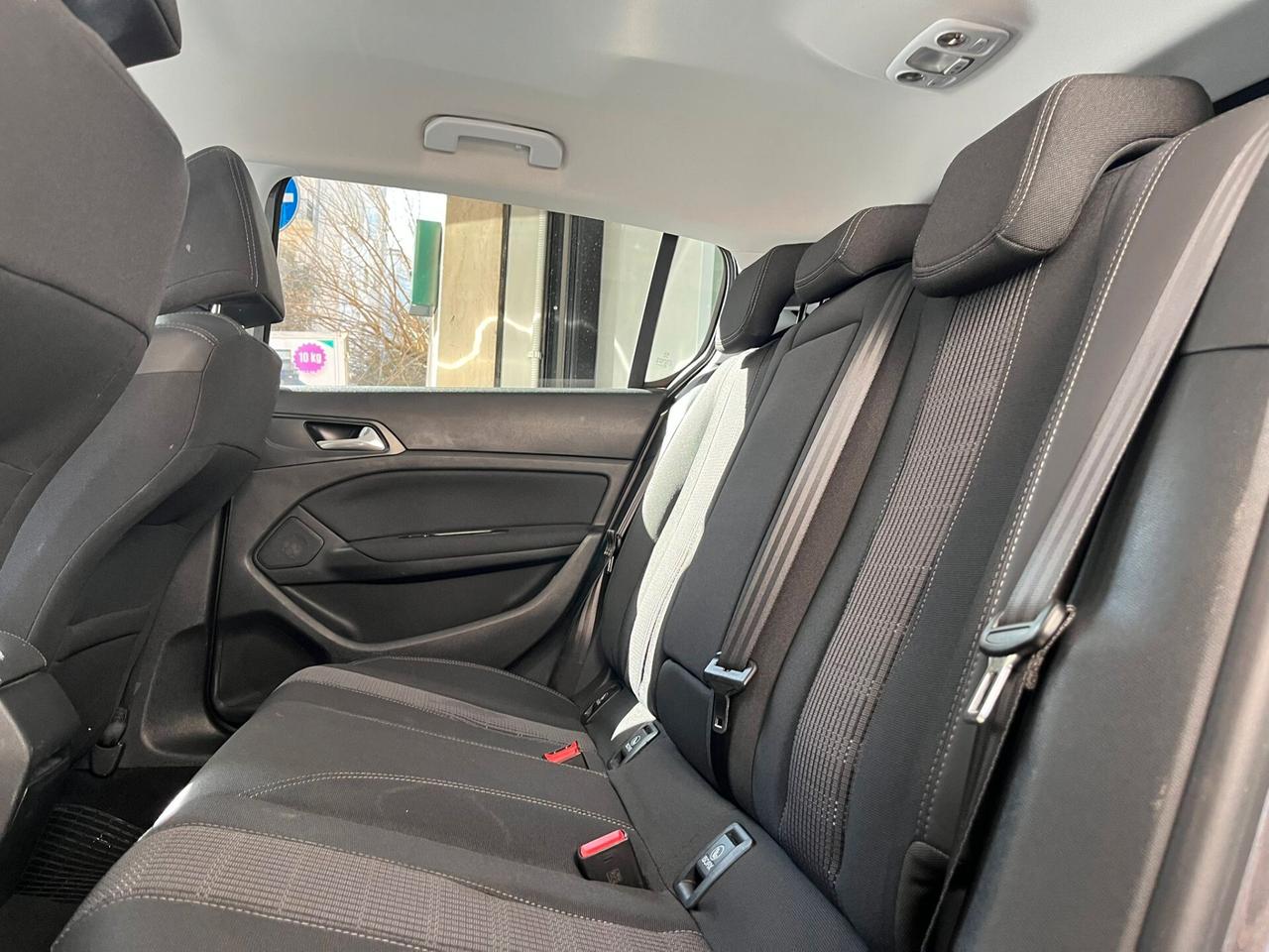 Peugeot 308 1.6 HDI - PERFETTA - 2018