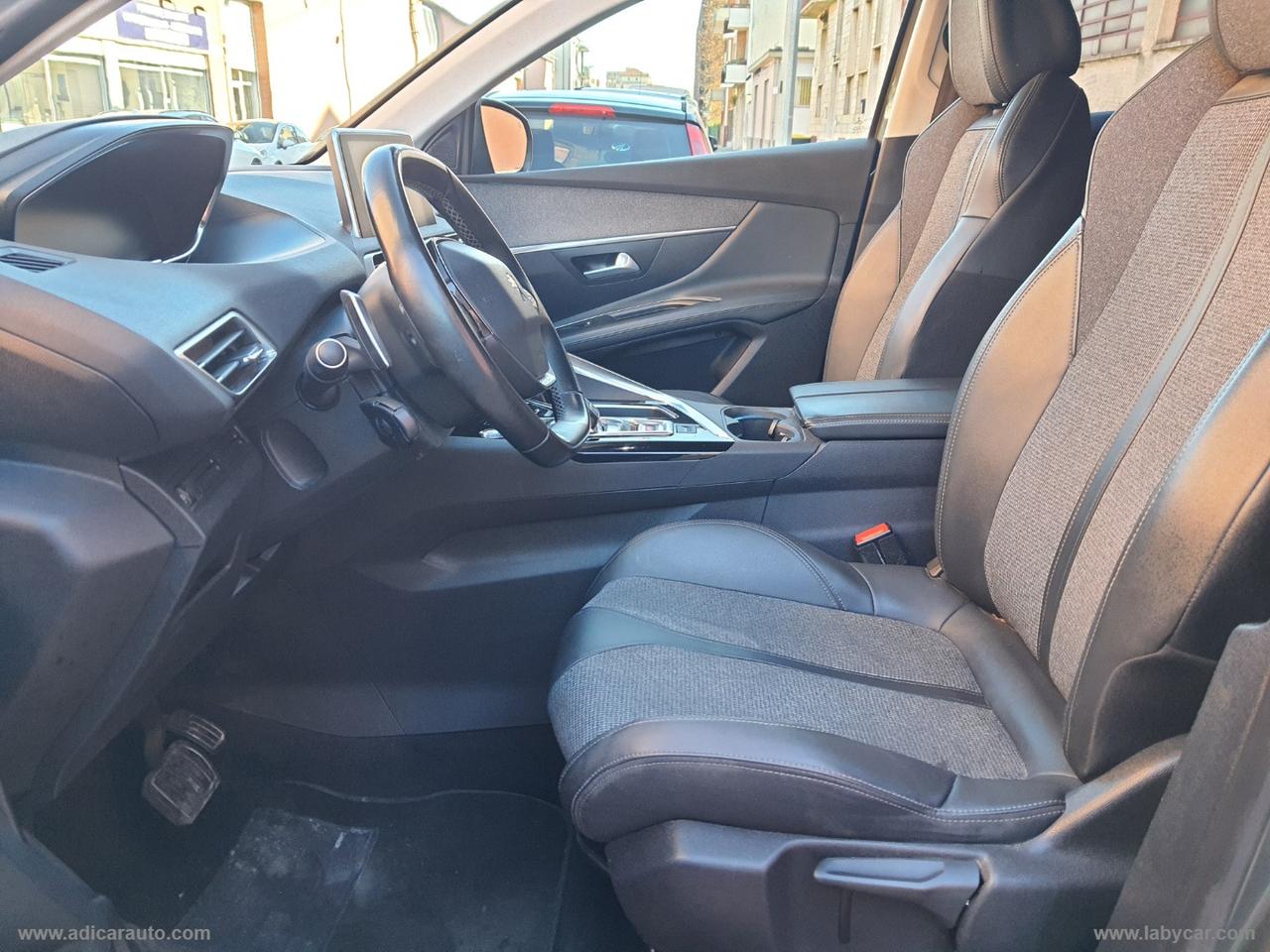 PEUGEOT 3008 BlueHDi 130 S&S EAT8 Allure