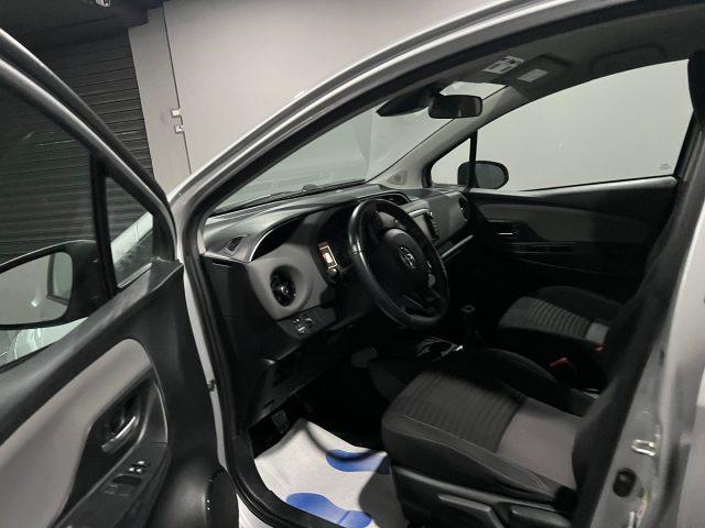 TOYOTA Yaris 1.0 5 porte Active