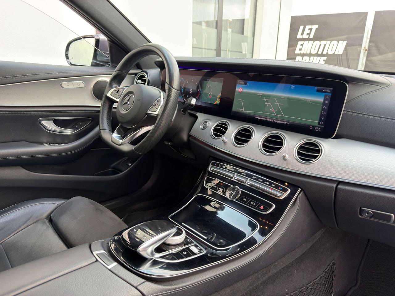 Mercedes-Benz E 220 d 194 CV AMG Premium Plus 4Matic IVA ESPOSTA
