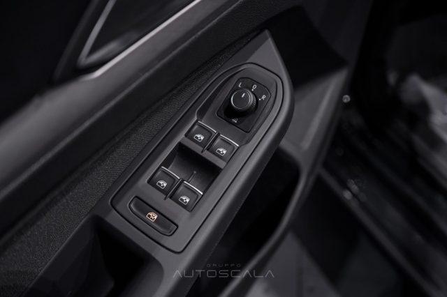 VOLKSWAGEN Golf Variant 1.5 TGI 130cv Metano Life