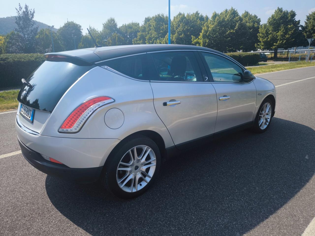 LANCIA DELTA 1,6 MJT-CAMBIO AUTOMATICO-OK NEOPATENTATI