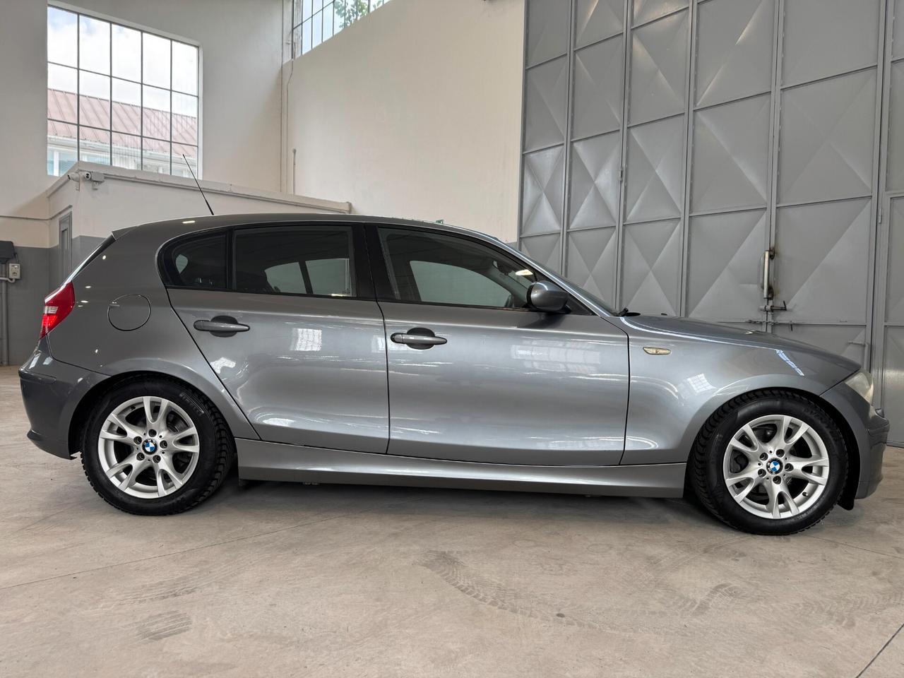Bmw 116 116i cat 5 porte Attiva