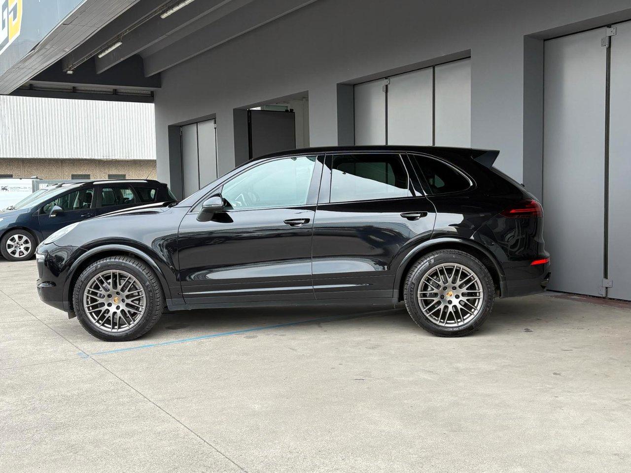 Porsche Cayenne 3.0 tiptronic