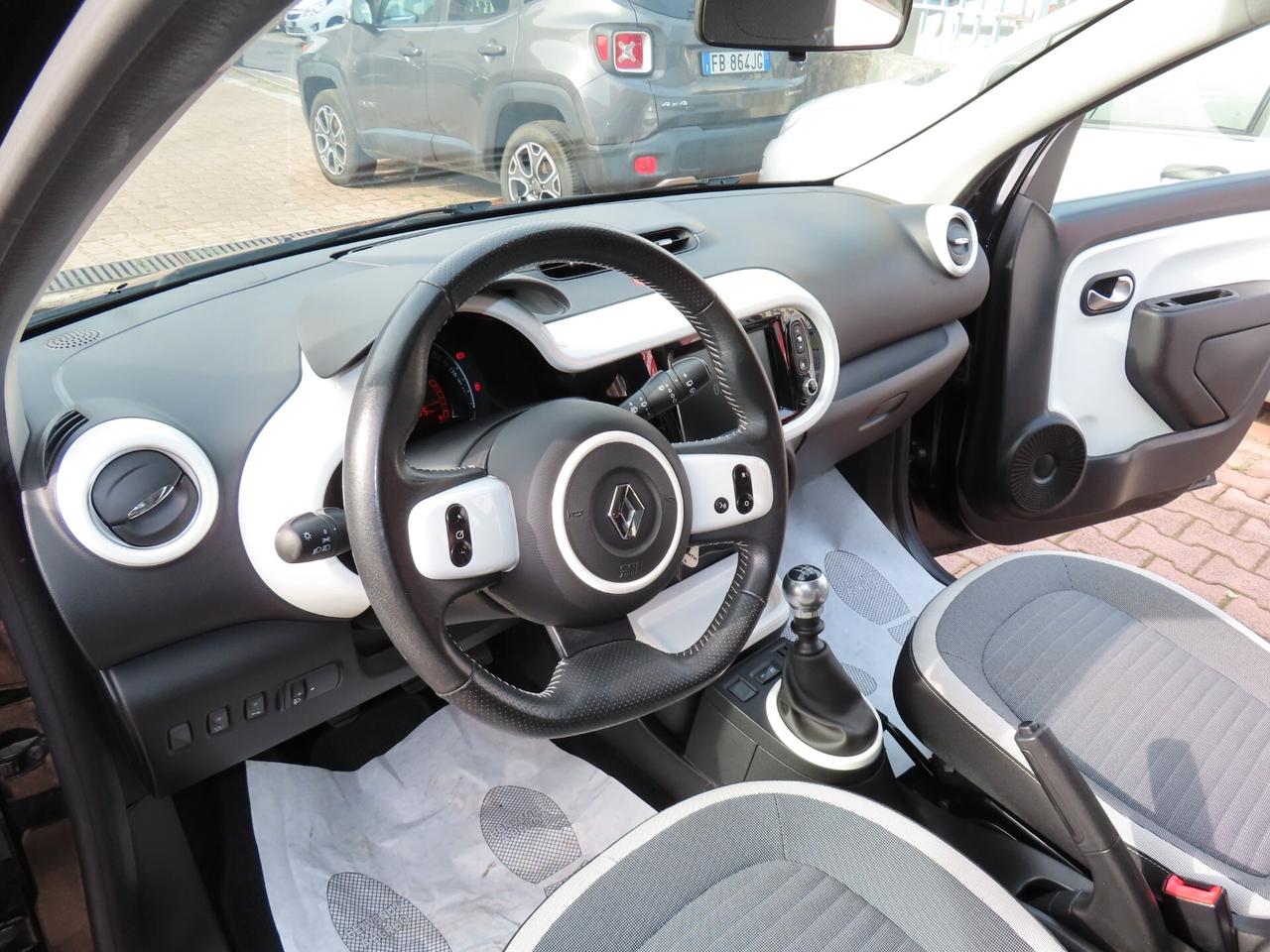 Renault Twingo BENZINA NAVI-CAMERA KM CERT 18