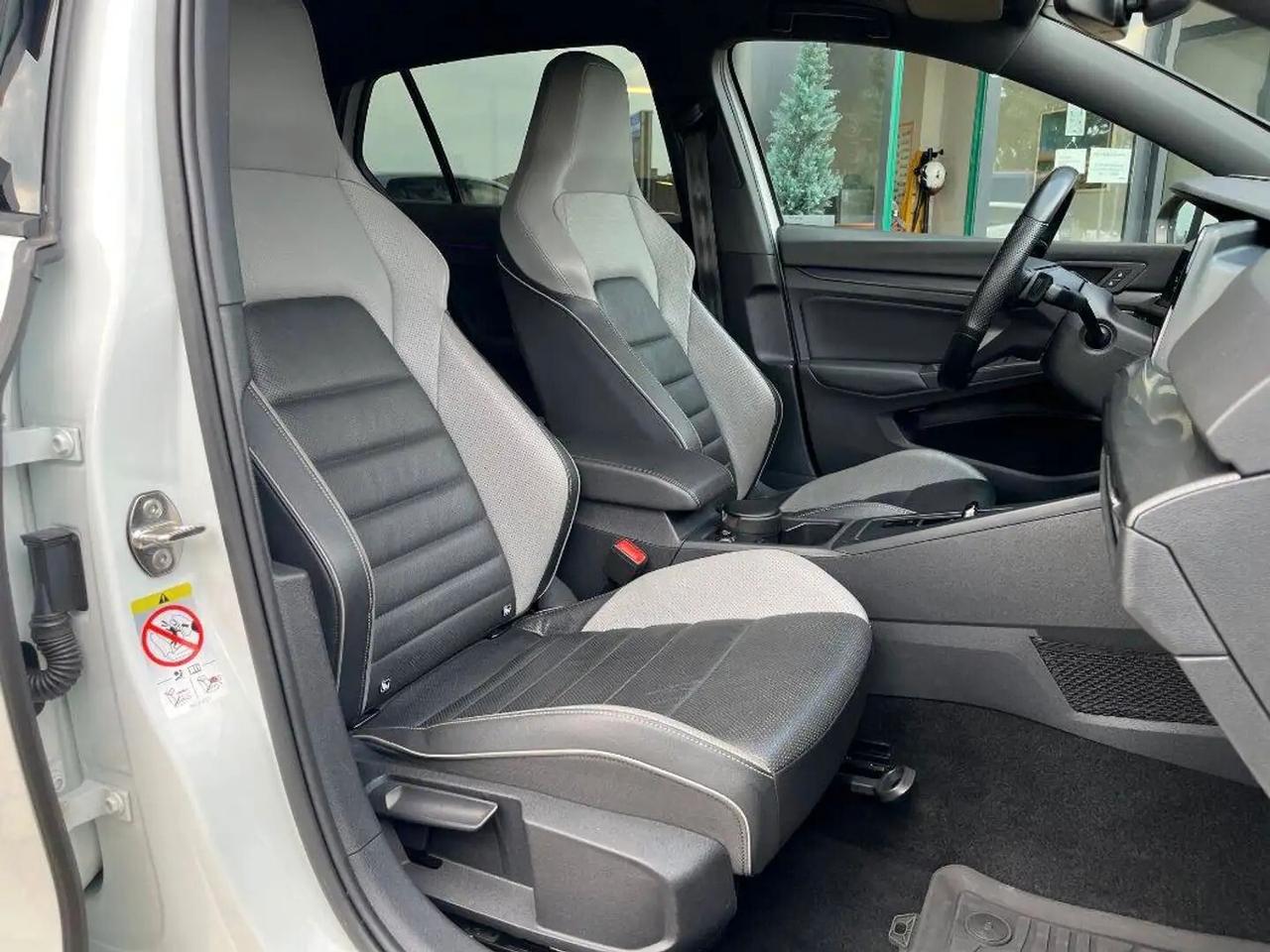 Volkswagen Golf 2.0 TDI DSG GTD