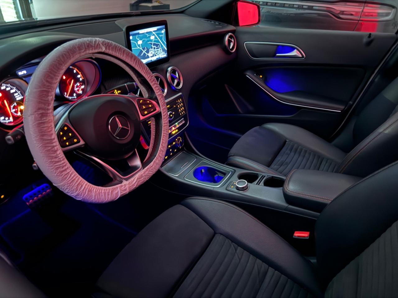 Mercedes-benz A 180d PREMIUM AMG TETTO AUTO