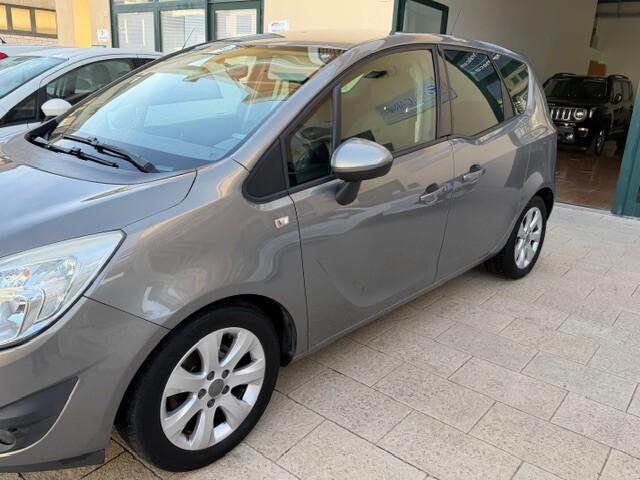 Opel Meriva 1.3 CDTI 95CV ecoFLEX Cosmo ok neopate