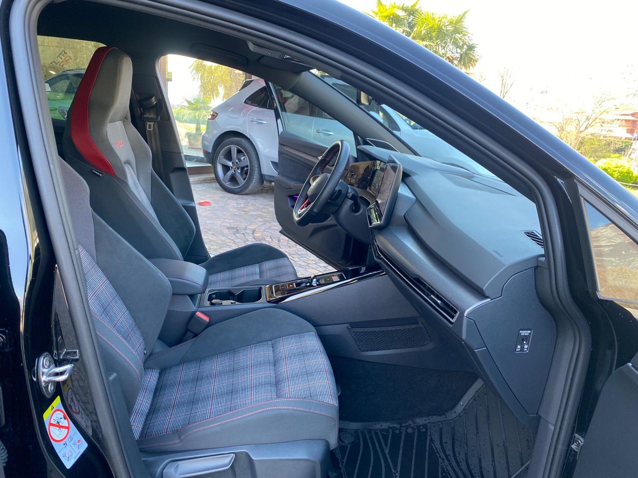 Volkswagen Golf GTI 8.5 2.0 TSI 265CV DSG Pronta consegna