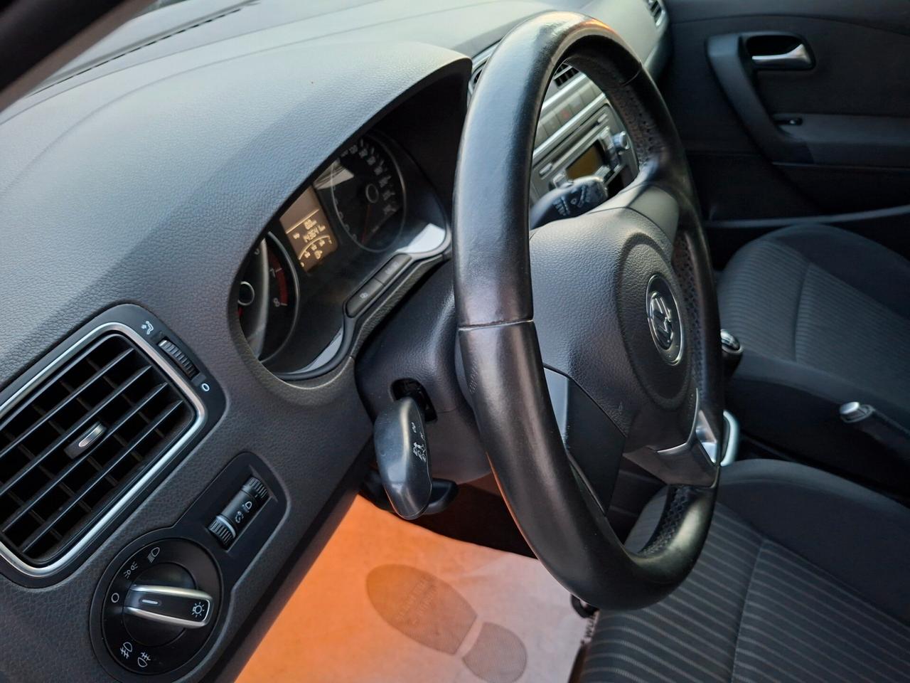 Volkswagen Polo 1.4 Highline 5p. *EURO 5A*