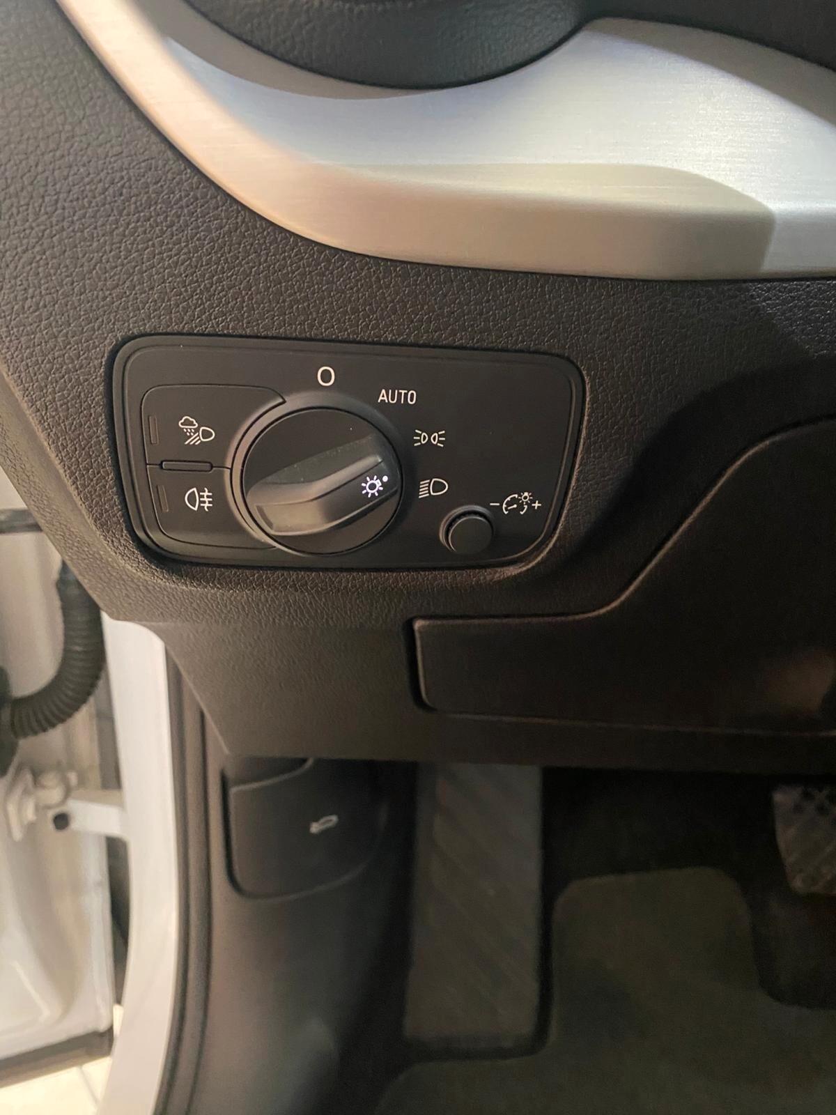 Audi Q2 30 TDI S tronic Admired