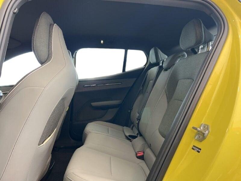 Volvo EX30 Single Motor Extended Range RWD Plus