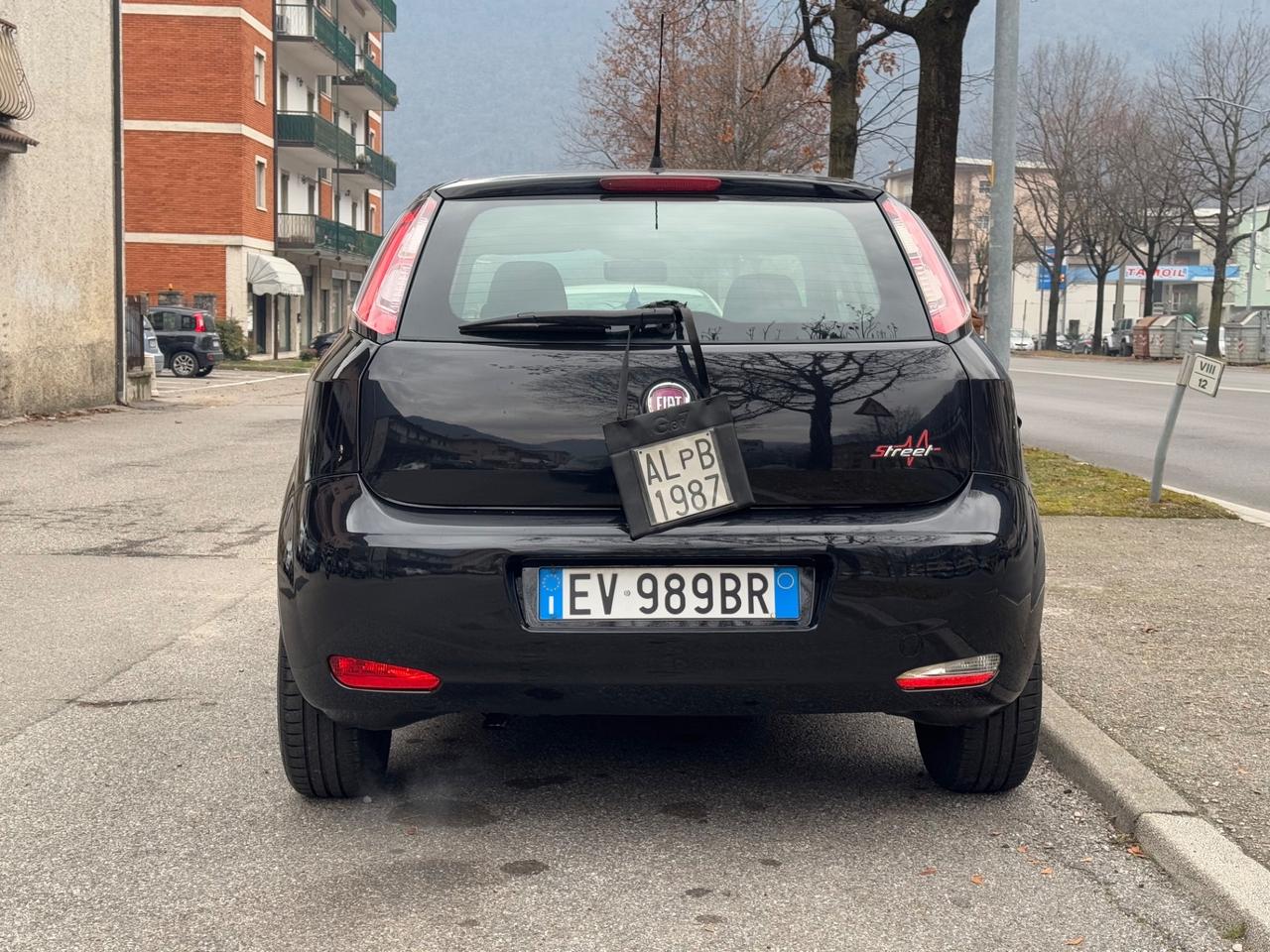 Fiat Punto 1.3 MJT II 75 CV 5 porte TAGLIANDATA - OK NEOPATENTATI