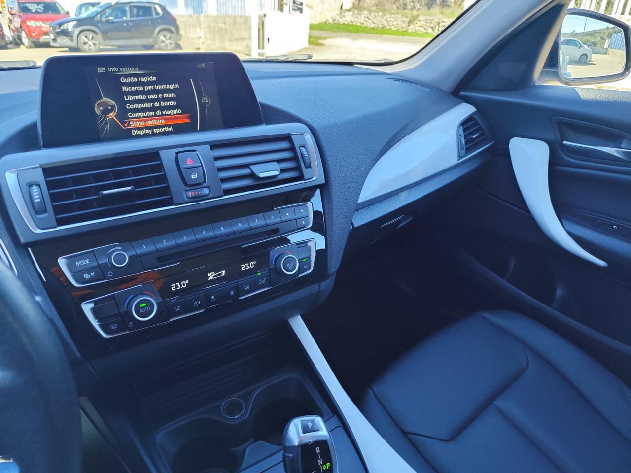 Bmw 118 118d 5p. Urban