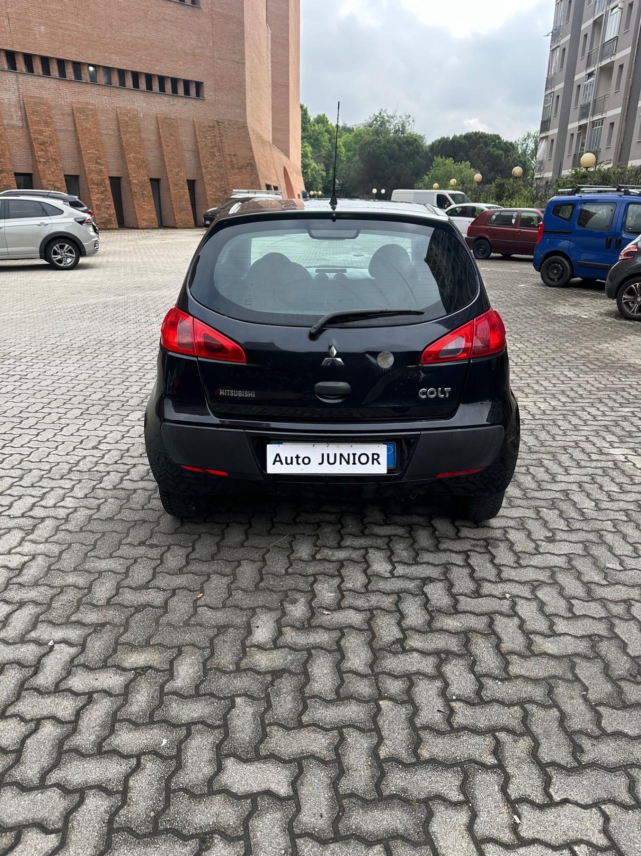 Mitsubishi Colt 1.1 12V 3p. Inform