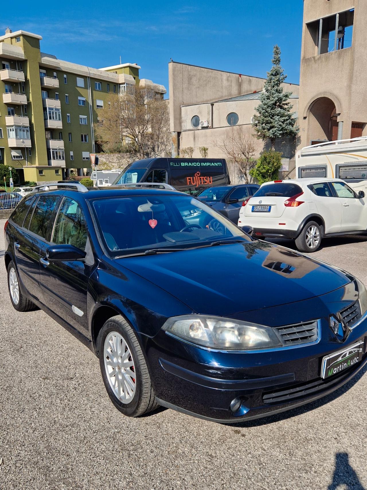Renault Laguna 2.0 dCi 175CV - 2006