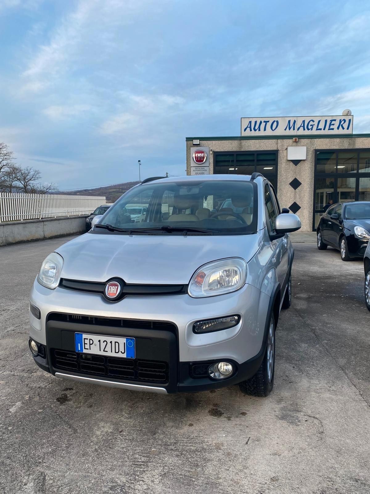 Fiat Panda 1.3 MJT 16V DPF 4x4 Climbing