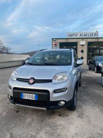 Fiat Panda 1.3 MJT 16V DPF 4x4 Climbing