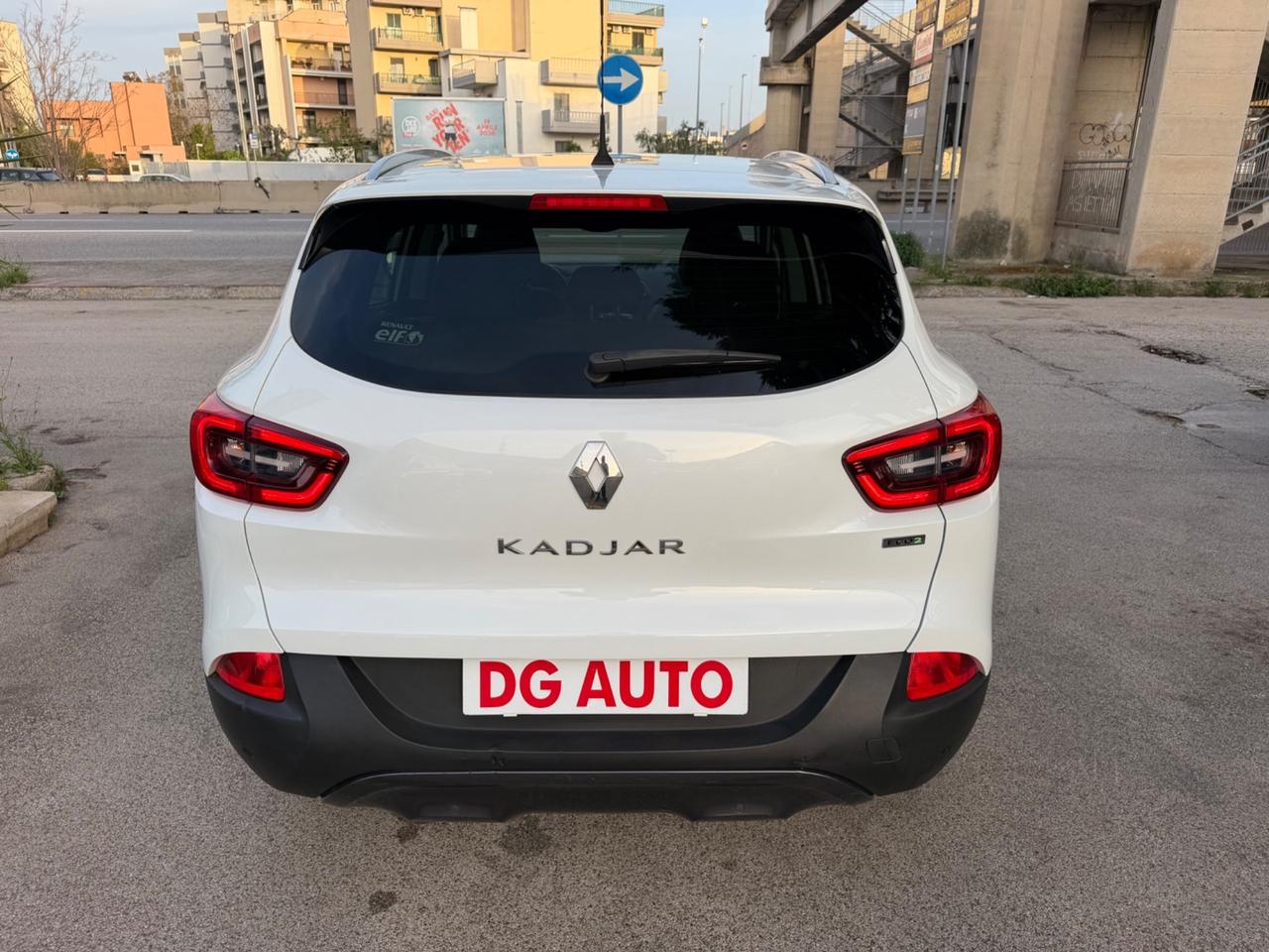 Renault Kadjar 1.5 dci 110 CV 2015 NAVIG retroc