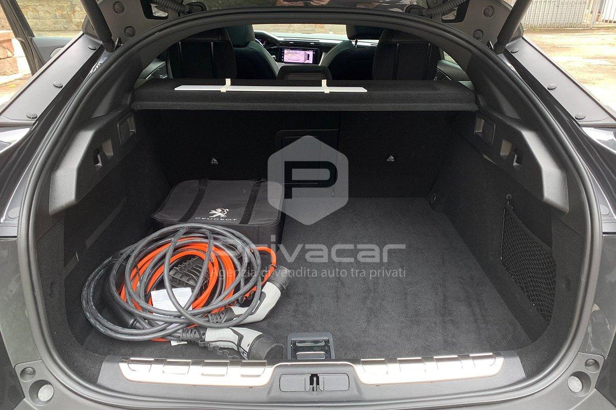 PEUGEOT 408 Hybrid 225 e-EAT8 GT
