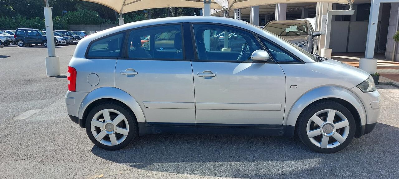 Audi A2 1.4 16V Comfort