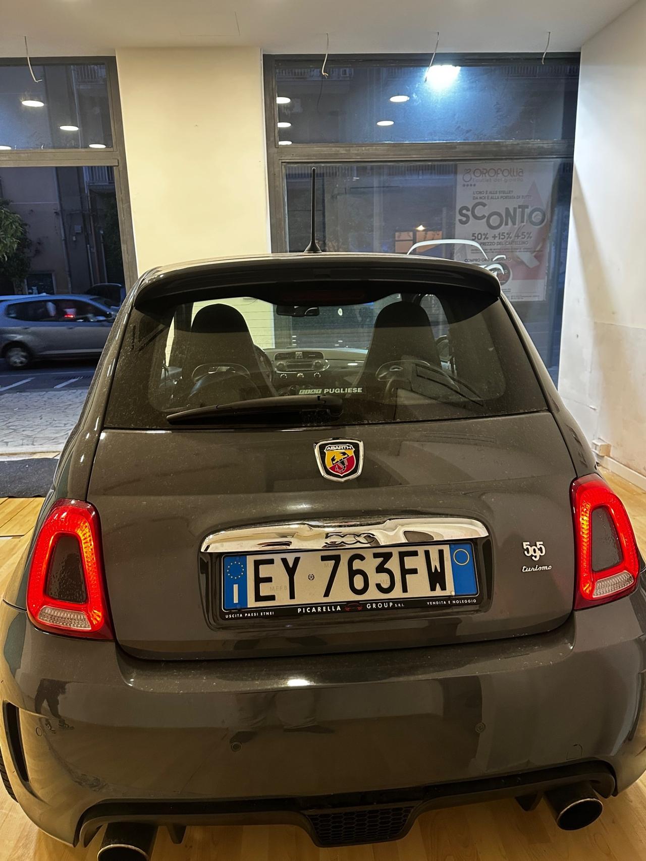 Abarth 500 1.4 Turbo T-Jet Custom