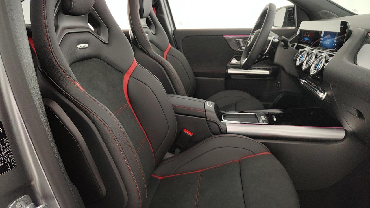 Mercedes-Benz Mercedes-AMG GLA 35 4MATIC