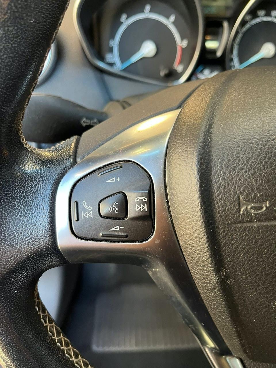 Ford Fiesta Plus 1.5 TDCi 75CV 5 porte