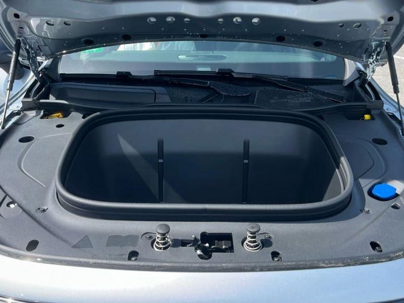 Mercedes-Benz GLB 250+ EQ Advanced Plus