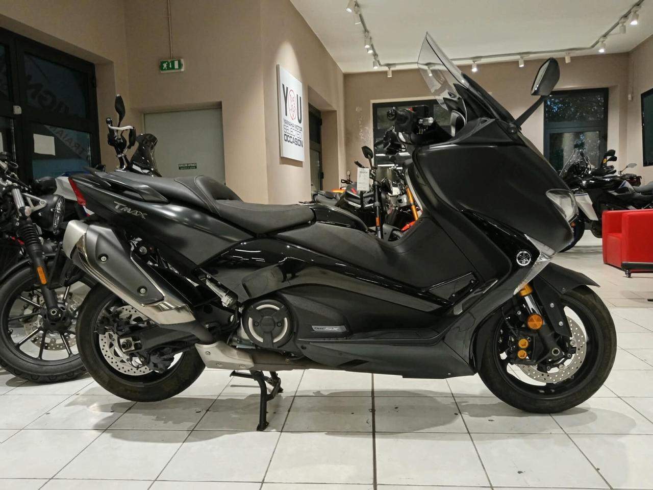 Yamaha TMAX 530 SX ABS