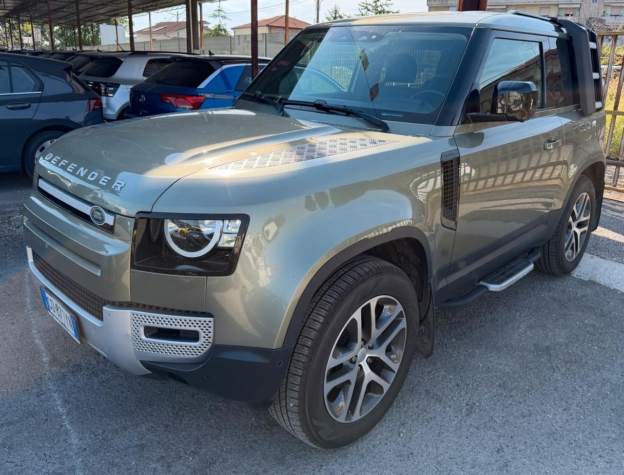 Land Rover Defender 3.0D 250 CV AWD X-Dynamic HSE