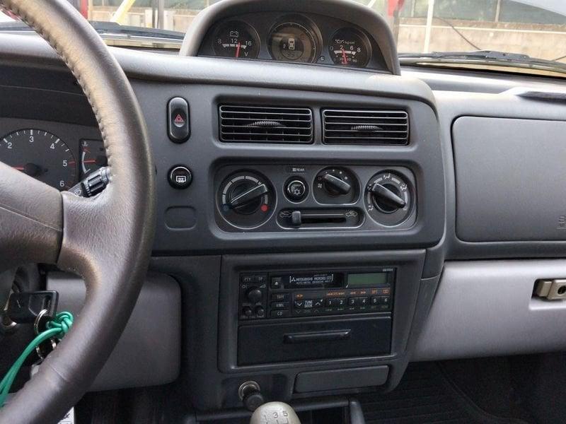 Mitsubishi Pajero Sport Pajero Sport Wagon 2.5 tdi GLS