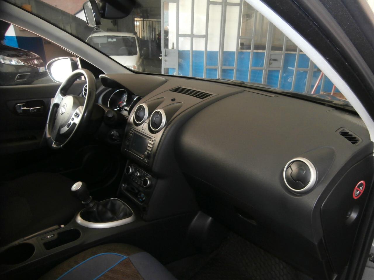 Nissan Qashqai 2 1.5 dCi DPF Tekna 7posti