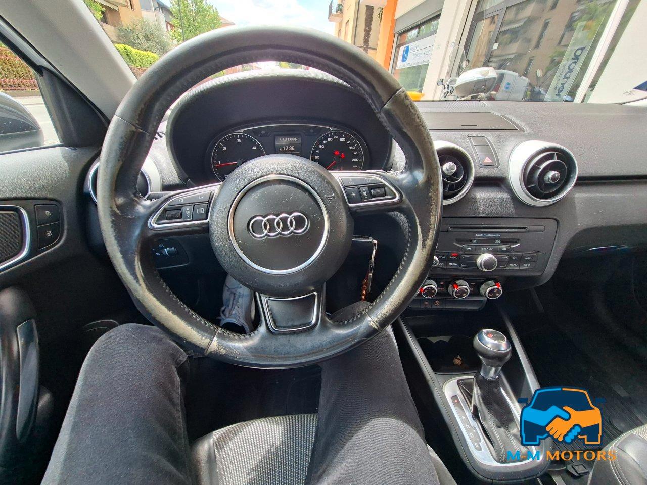 Audi A1 Sportback 1.6 tdi Attraction s-tronic neo patentati