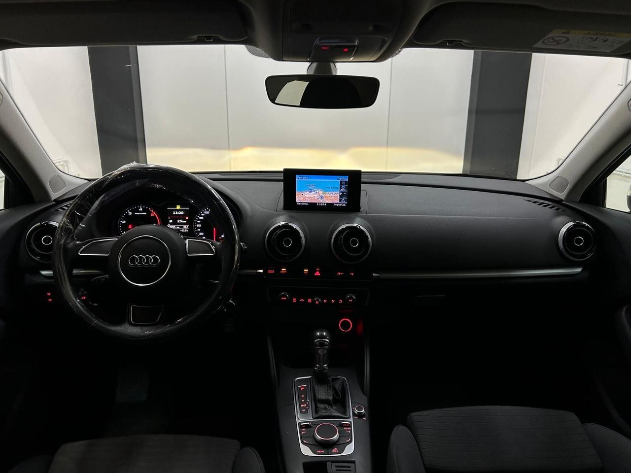 Audi A3 SPB 1.6 TDI clean diesel S tronic Business