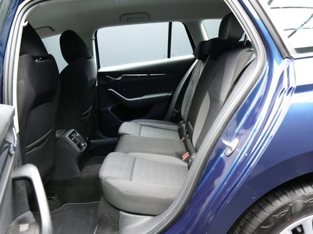 SKODA Octavia 2.0 TDI 116CV DSG Wagon Executive