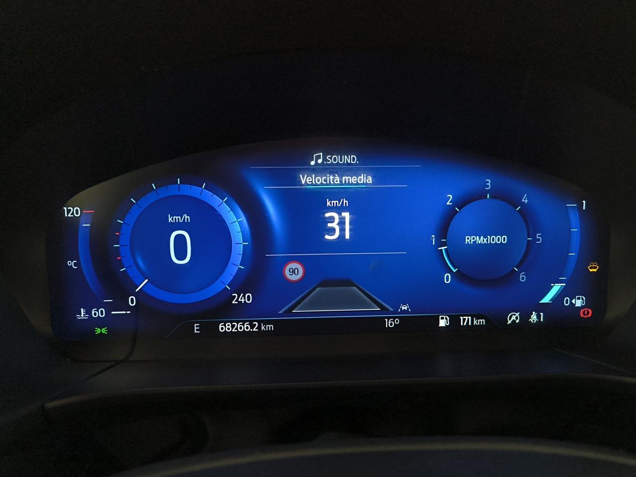 Ford Kuga 1.5 ecoblue st-line 2wd 120cv