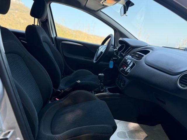 FIAT Punto Lounge 1.2 8V 5 porte GUIDABILE DAI NEOPATENTATI