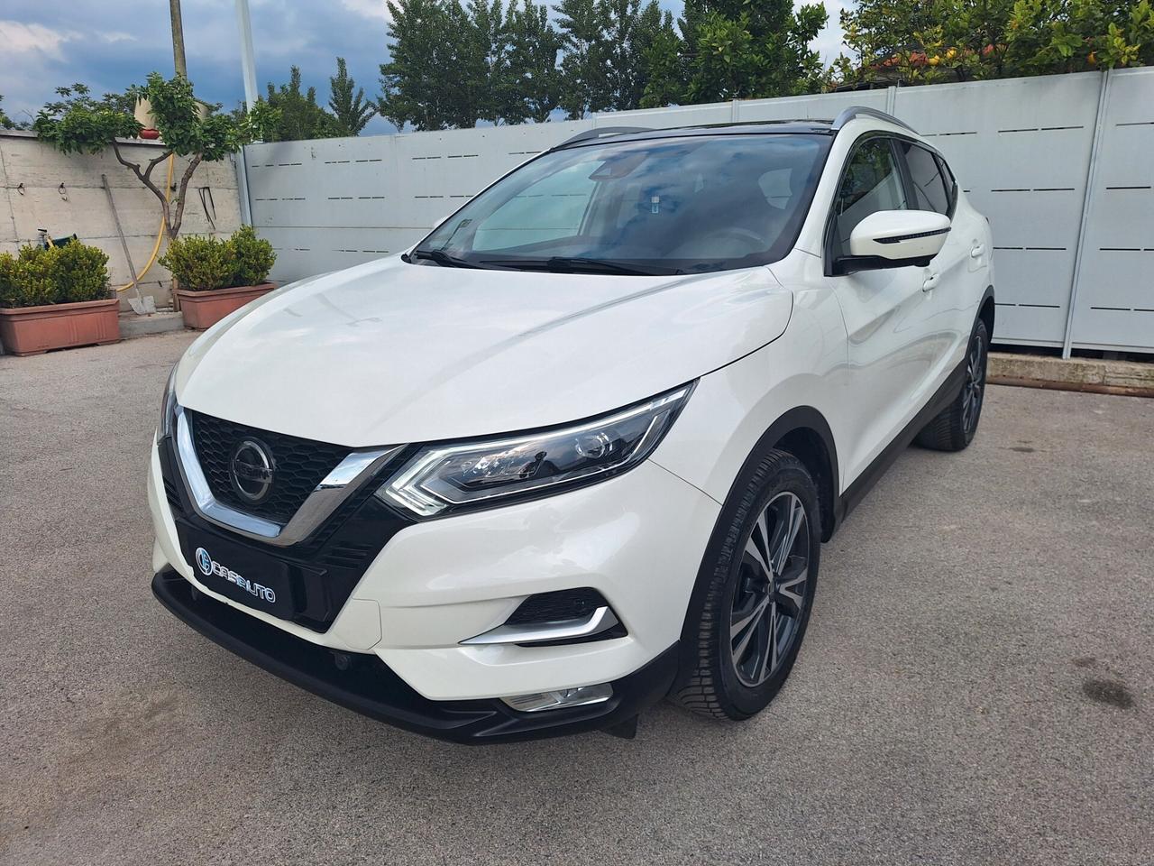 Nissan Qashqai N-CONNECTA 1.5 dCi 115cv AUTOMAT. TETTO PAN.
