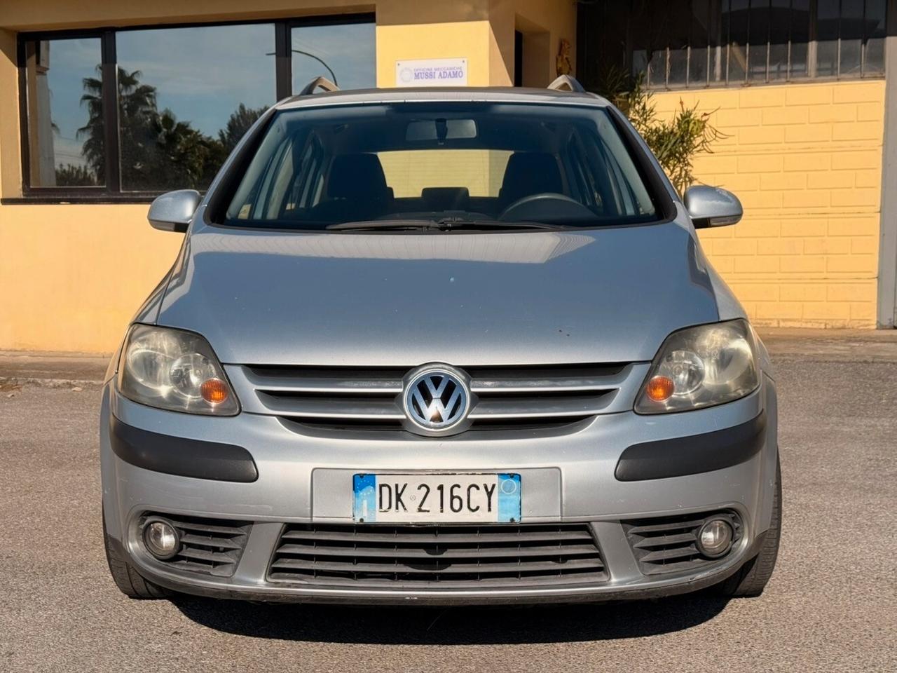 Volkswagen Golf Plus 1.9 TDI DSG Sportline