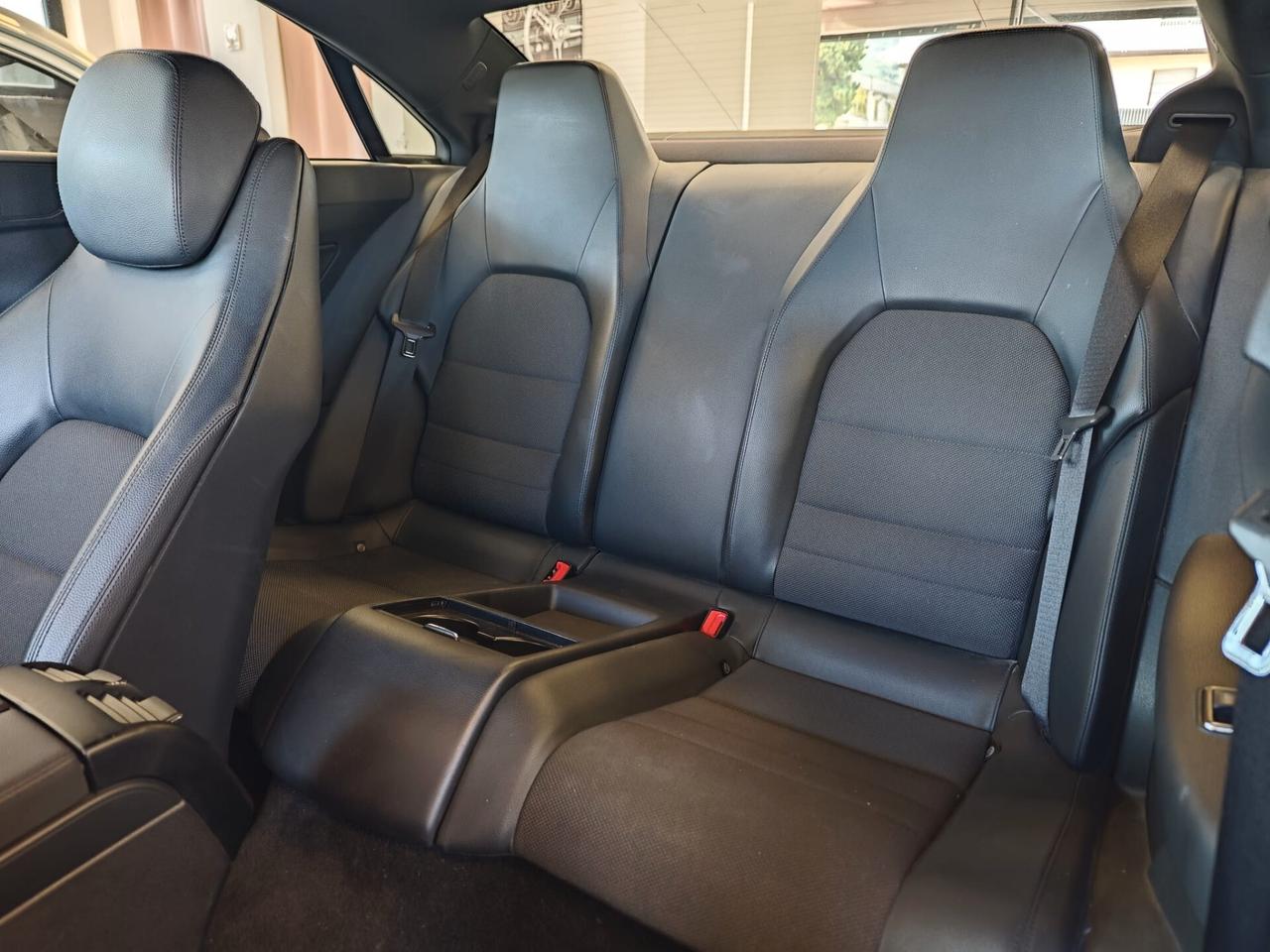 Mercedes-benz E 220 CDI BlueEFFICIENCY Executive