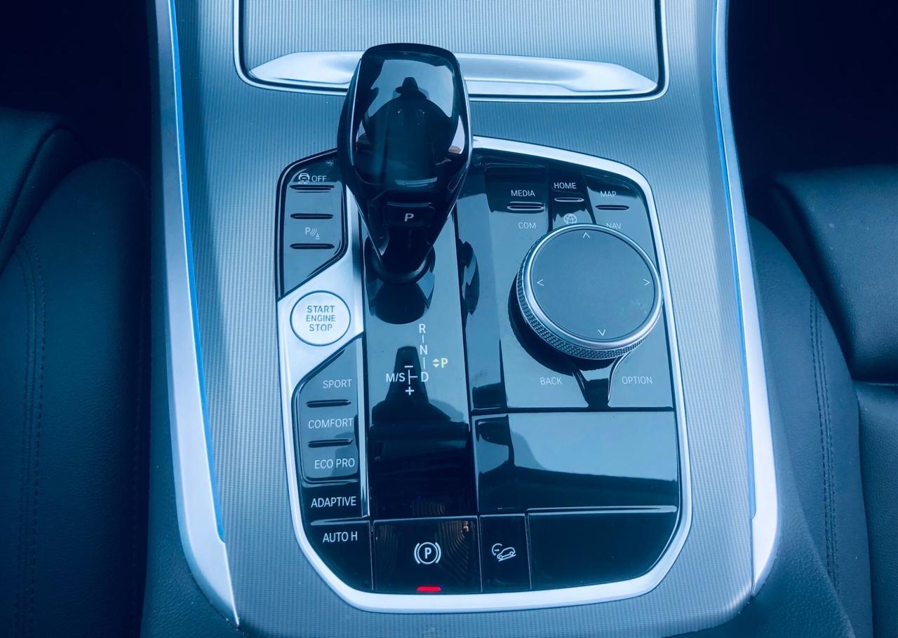 Bmw X5 xDrive40i 48V HYBRID TELECAMERA PELLE-LUCI