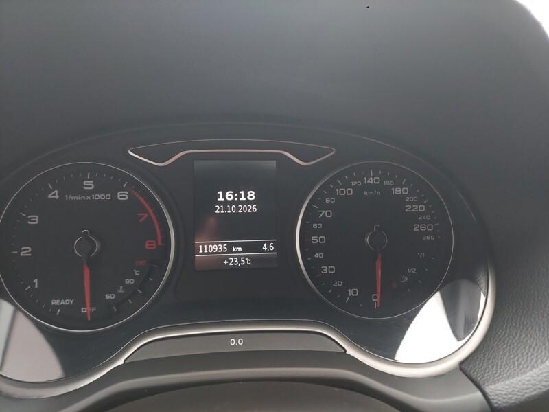 Audi Q2 35 TFSI S line Edition