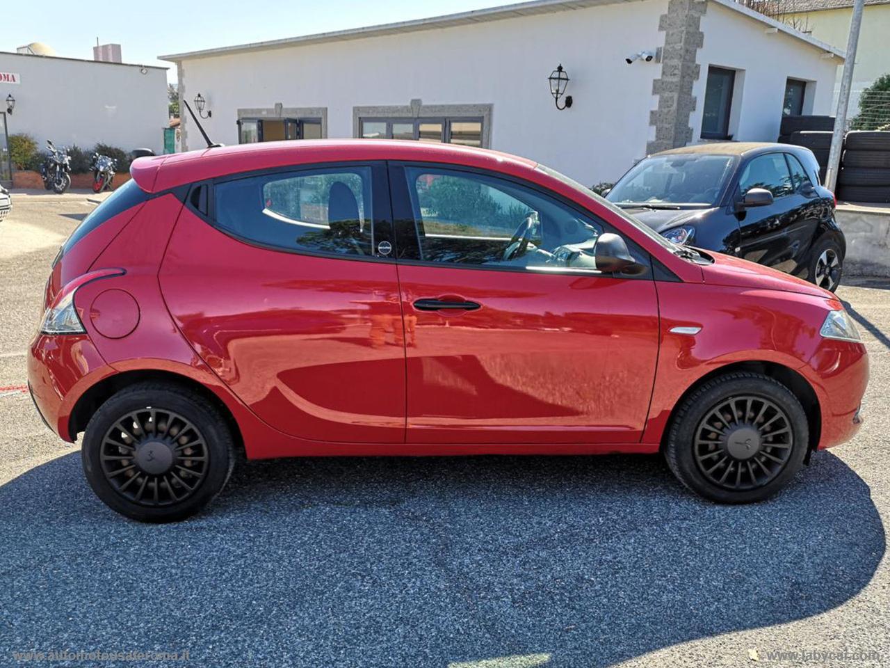LANCIA Ypsilon 1.0 FireFly HYBDIR S&S ECOCHIC PROMO WEB
