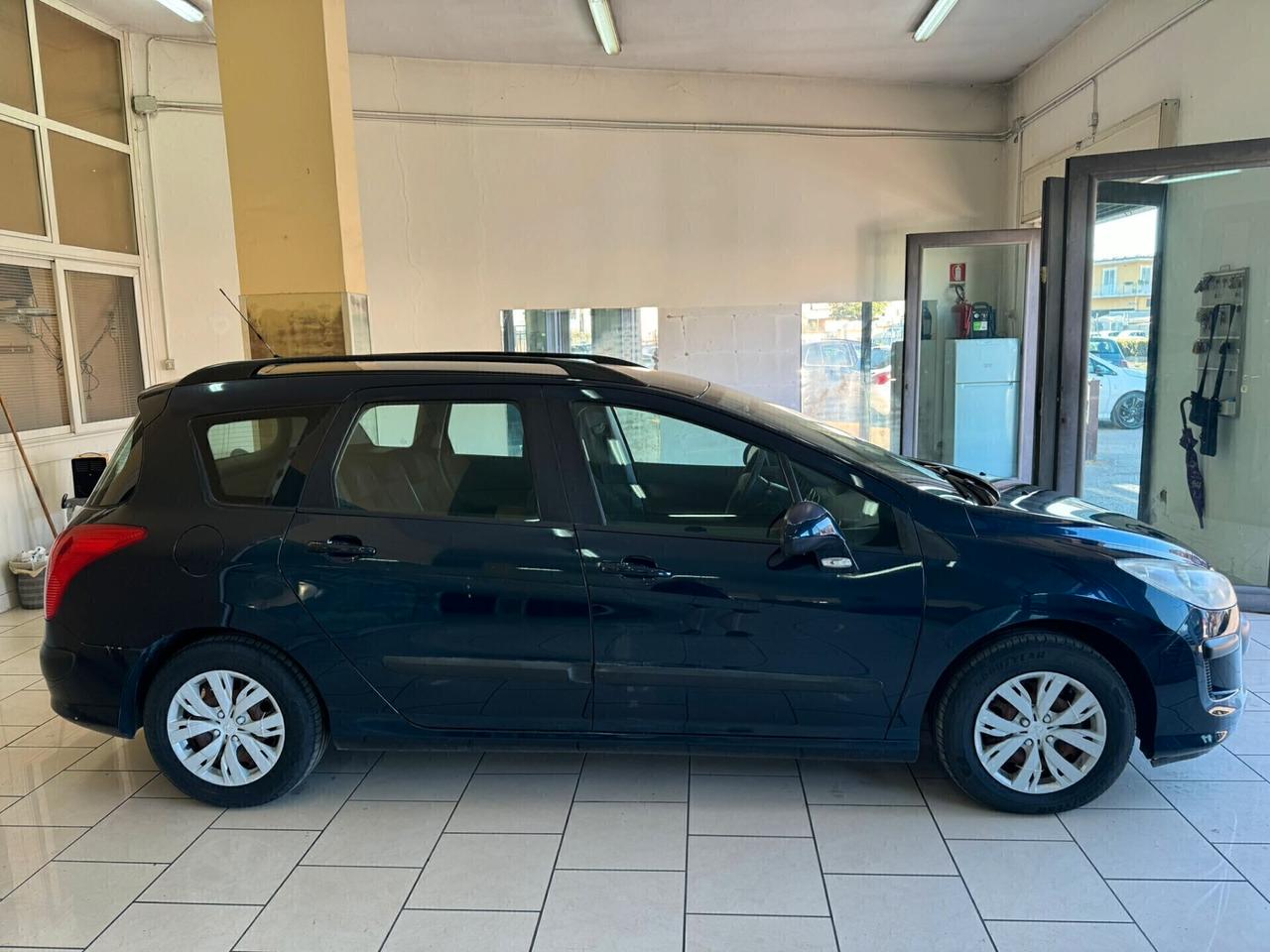 Peugeot 308 1.6 HDI 90 cavalli S. W.