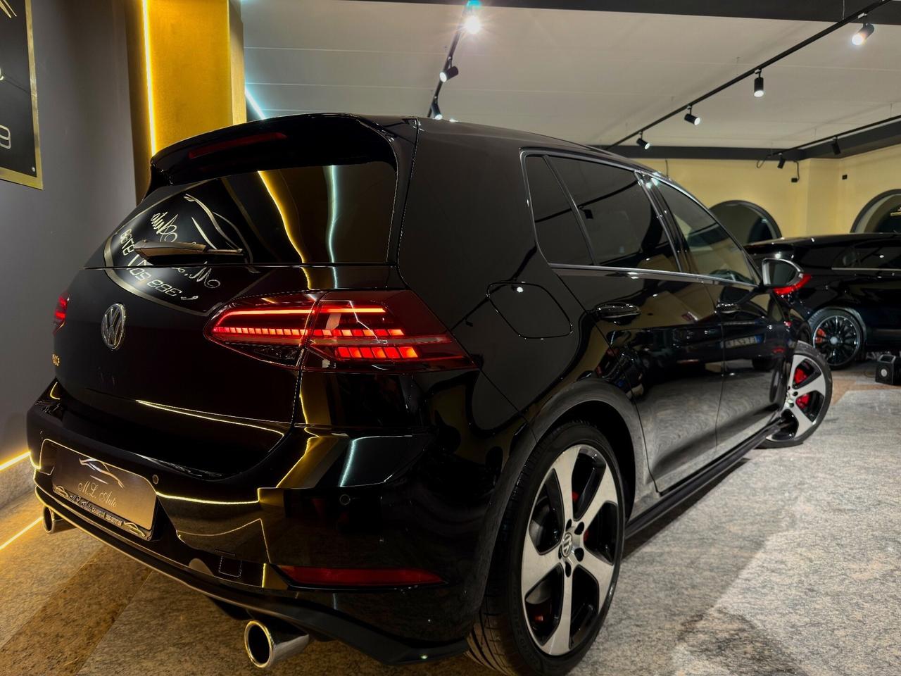 Volkswagen Golf GTI Performance 2.0 245 CV TSI DSG